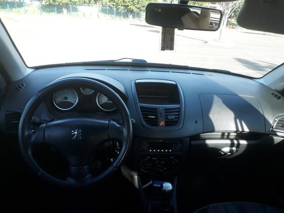 PEUGEOT 207 1.4 XR SPORT SW 8V FLEX 4P MANUAL PEUGEOT 207 1.4 XR SPORT SW 8V FLEX 4P MANUAL